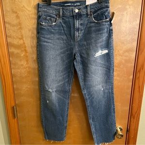 NWT Old Navy Boyfriend Straight Ripped Cut-off Jeans